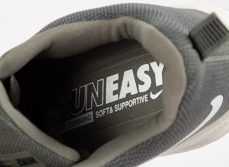 کفش ورزشی مردانه Nike