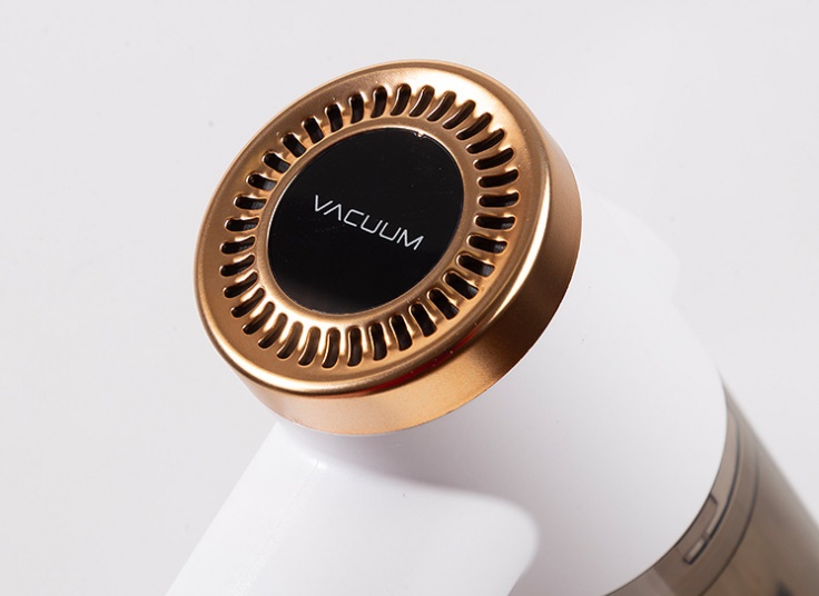 جارو شارژی خودرو مدل Q8s