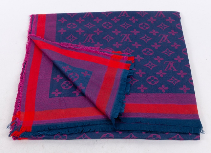 روسری قواره دار طرح LV