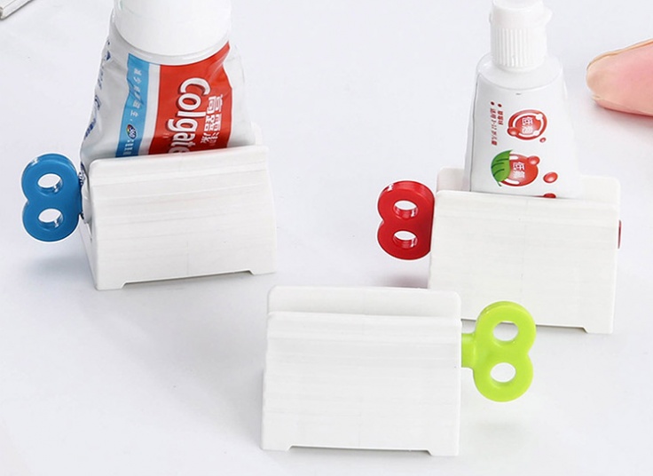 استند خمیر دندان