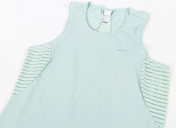 تاپ ورزشی Decathlon Quechua