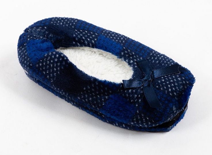 پاپوش بچگانه