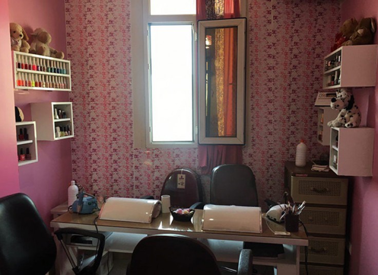 سالن زیبایی رویا