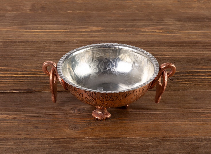 ظروف آشپزخانه مسی