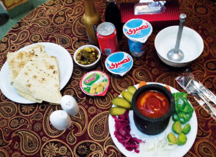 رستوران خانوادگی کوچه باغ