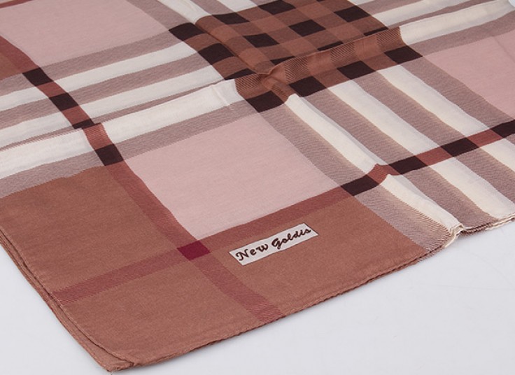 شال و روسری طرح Burberry