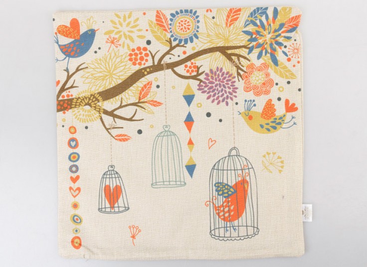 کاور کوسن طرحدار LC Waikiki