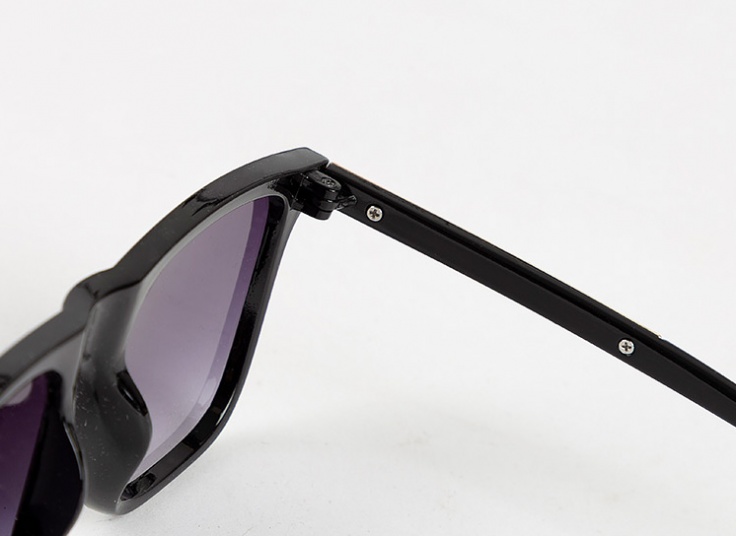 عینک آفتابی کائوچوئی Wayfarer