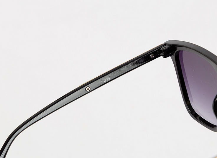 عینک آفتابی کائوچوئی Wayfarer