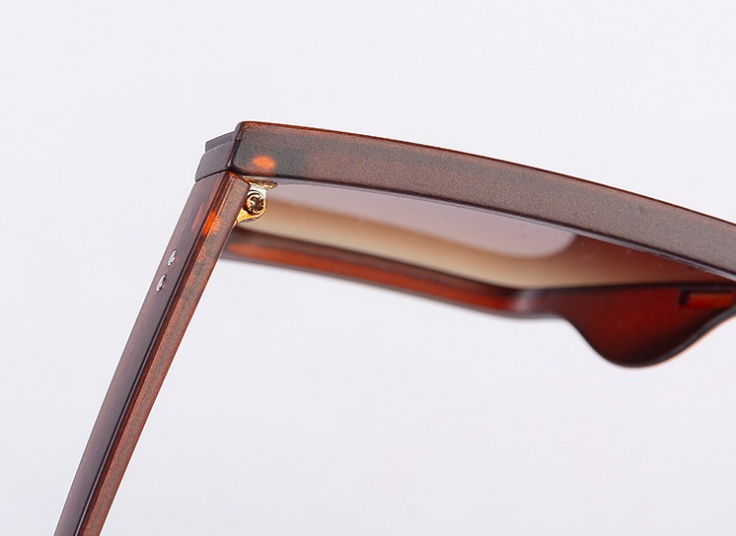 عینک آفتابی Flat Oversize