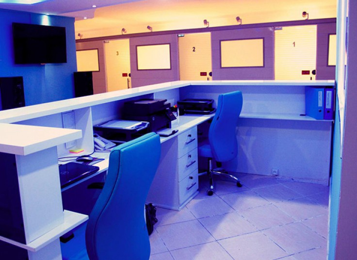 لیزر با دستگاه الکس دایود در کلینیک دکتر زی