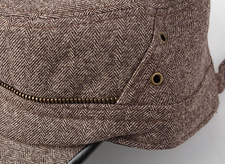 کلاه لبه دار زمستانی