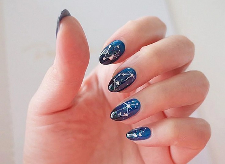 آموزش کاشت ناخن مهرانه