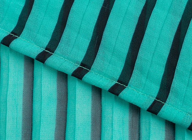 مانتو حریر جلو باز