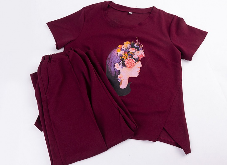 ست بلوز و شلوار برمودا زنانه Yiyuan