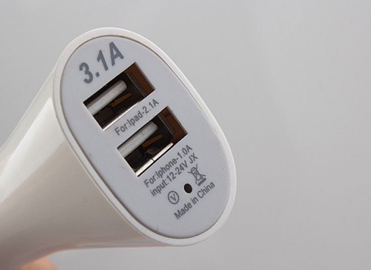 شارژر فندکی با خروجی USB