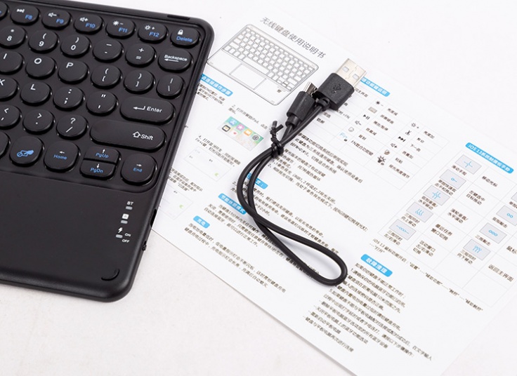 مینی کیبورد بلوتوثی تاچ دار