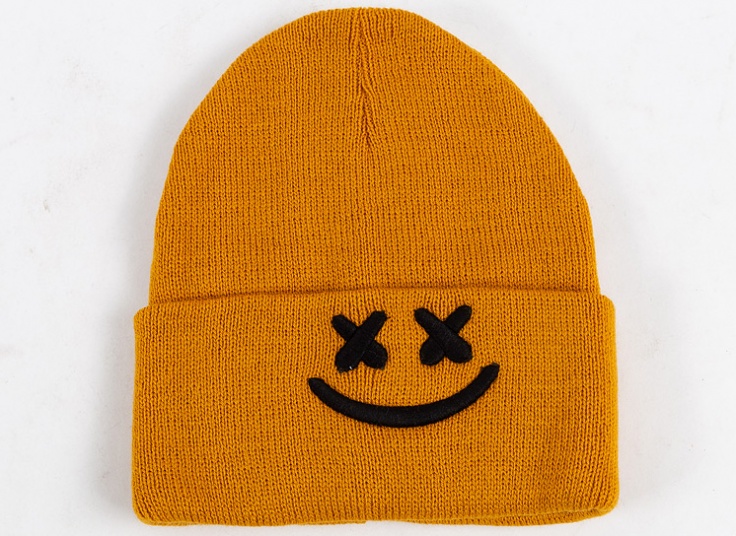 کلاه بافت Marshmello