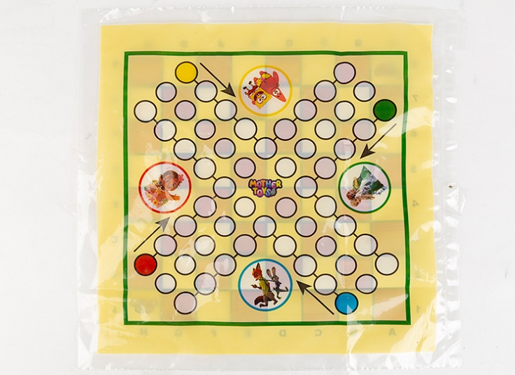 بازی منچ و شطرنج