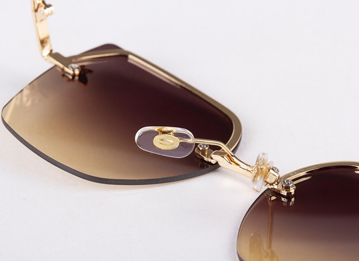 عینک آفتابی زنانه Gucci Bee Logo