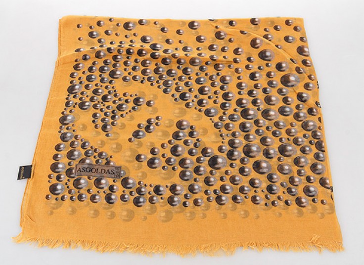 شال نخی CHANEL