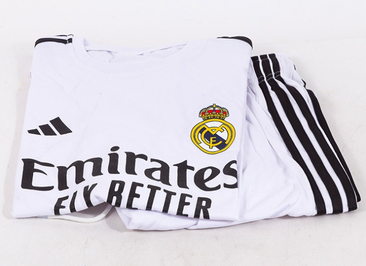 ست ورزشی Real Madrid