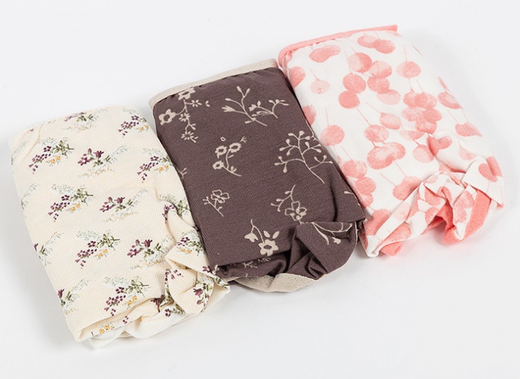 لباس زیر ella