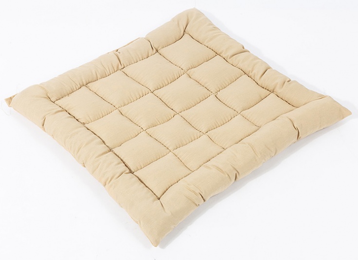 زیر نشیمنی چهار خانه