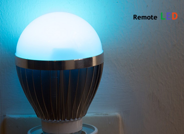لامپ LED رنگی ریموت دار AOKEMAN