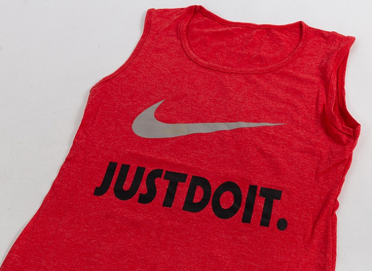 ست تاپ و شلوارک زنانه طرح Nike