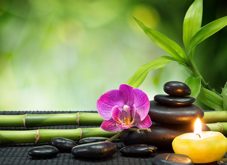 ماساژ صورت مرکز آروما