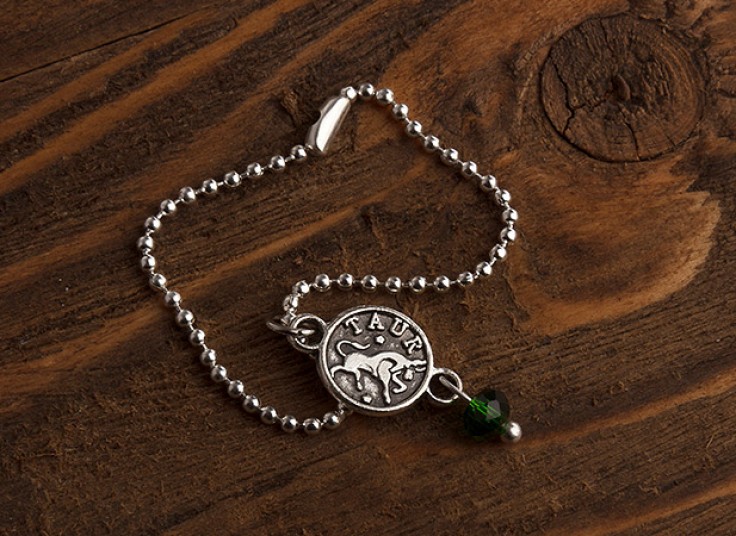 آویز ساعت ماه تولد