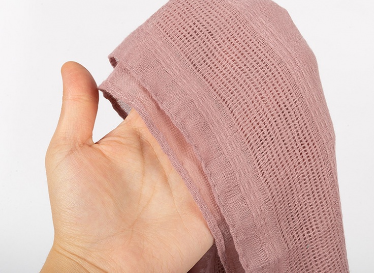 شال راه راه زنانه