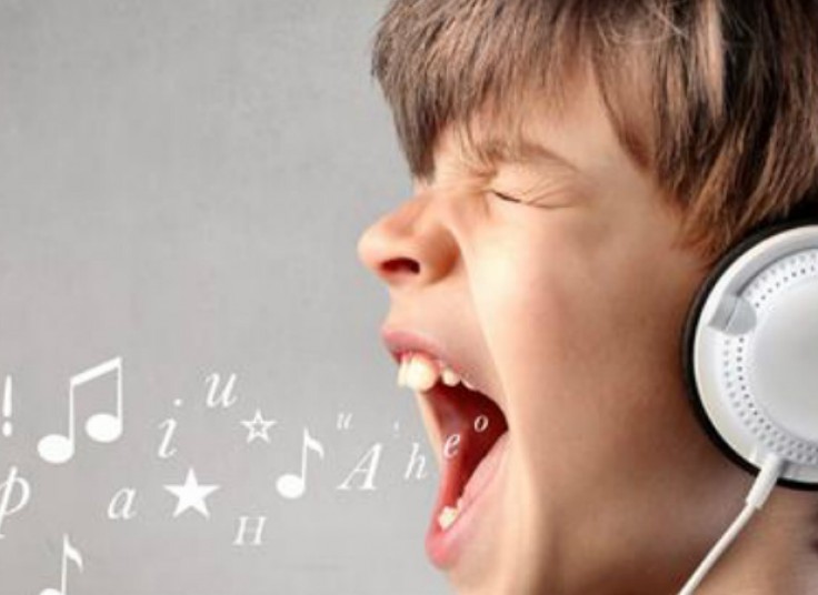 آموزش آواز آکادمی فوق تخصصی گیتار و آواز