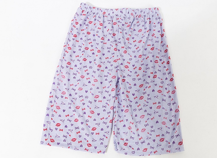 شلوارک طرحدار زنانه