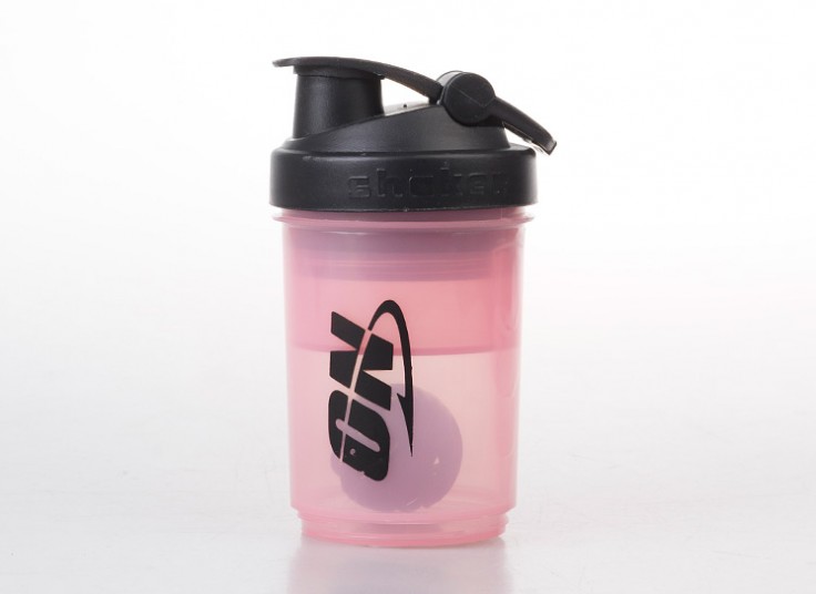 شیکر ورزشی سه تکه طرح ON