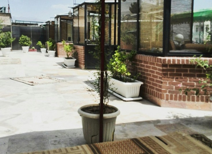 چای و قلیان بام لواسان