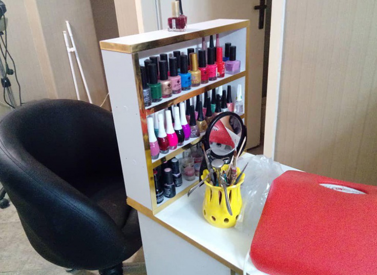 سالن زیبایی دیبا