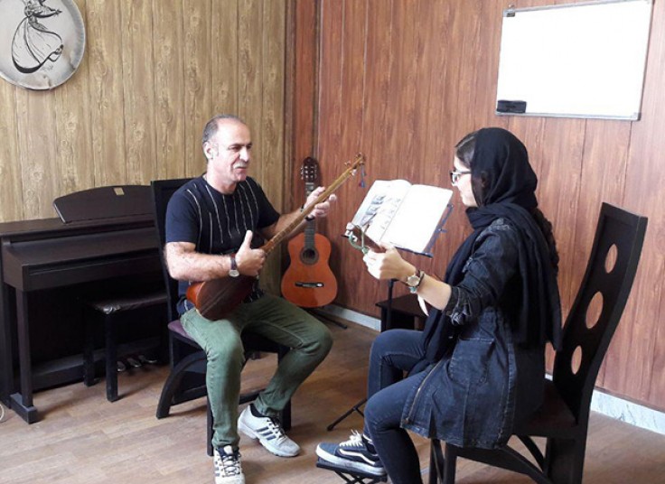 آموزش موسیقی در آموزشگاه هنر پژوهان نواندیش