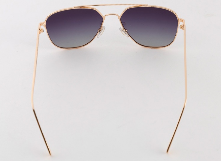 عینک آفتابی Hugo Boss مدل Pilot 