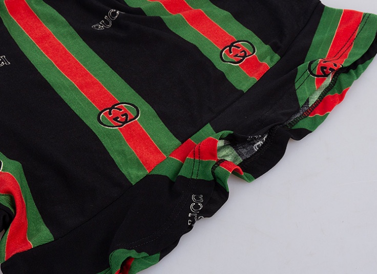 شورتک زنانه طرح Gucci