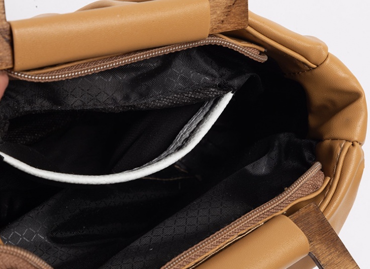 کیف زنانه دسته چوبی