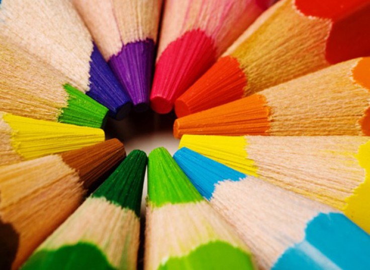 دوره های آموزشی آموزشگاه ایز ایران