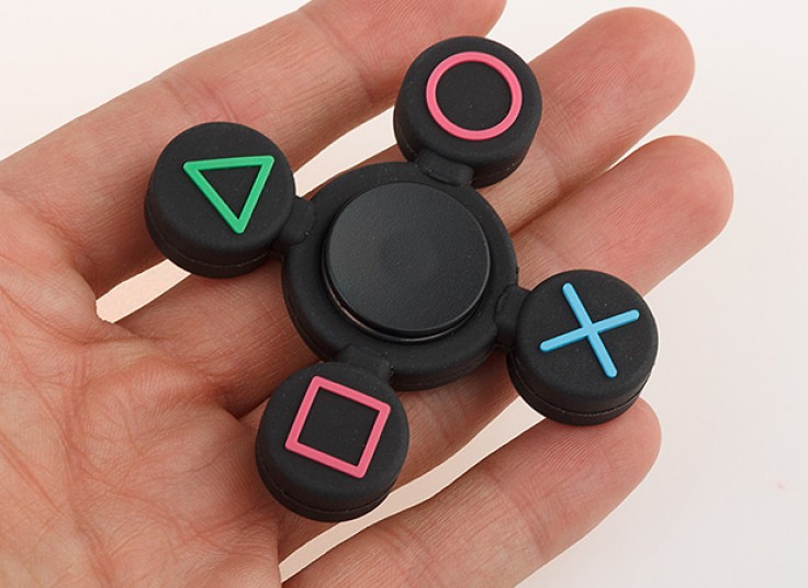 فینگر اسپینر طرح Play Station