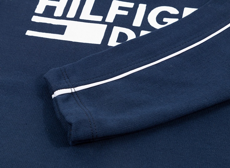 بلوز و شلوار بچگانه Tommy