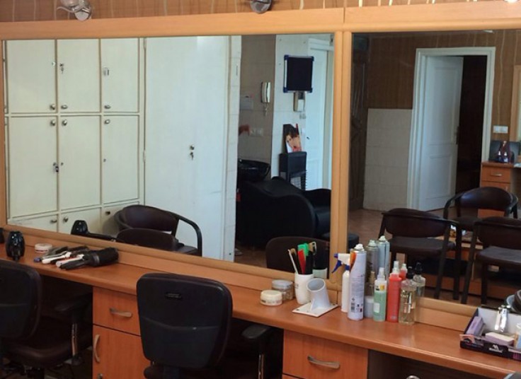 آموزش خودآرایی بانو ورکیانی