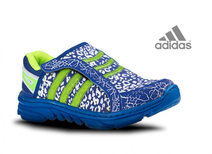 کفش ورزشی زنانه Adidas