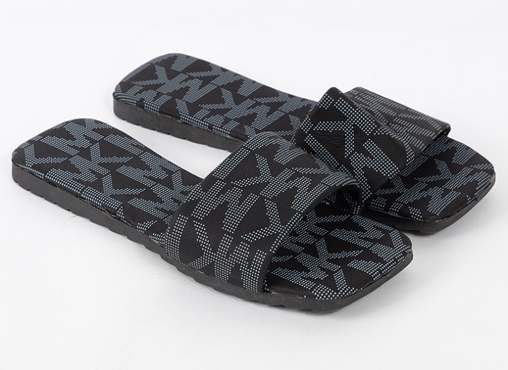 دمپایی زنانه Multi Brand