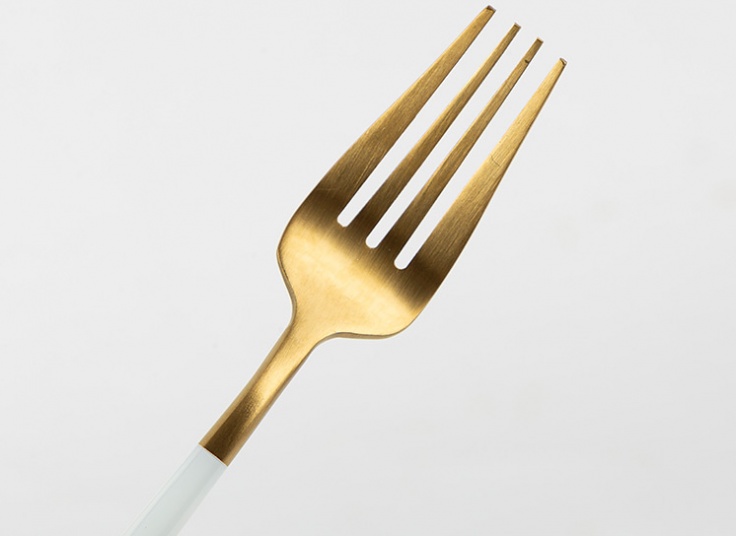 ست چهار پارچه قاشق چنگال طلایی