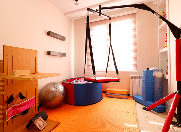 مشاوره کودک و نوجوان در کلینیک برگ سبز